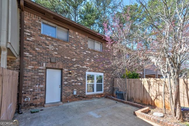 748 Garden View Dr, Condo with 3 bedrooms, 3 bathrooms and 2 parking in Stone Mountain GA | Image 29