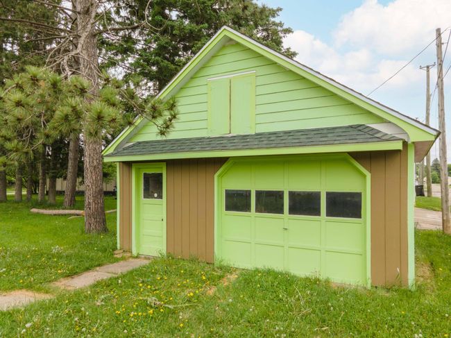124 Berkshire Ave, House other with 2 bedrooms, 1 bathrooms and null parking in Caspian MI | Image 28