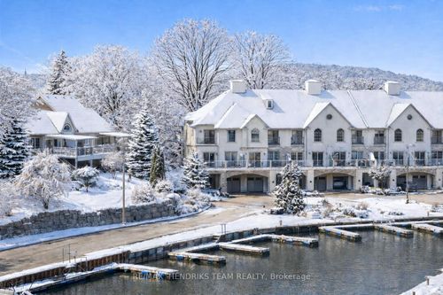 20-19 Lake St, Grimsby, ON, L3M0C3 | Card Image