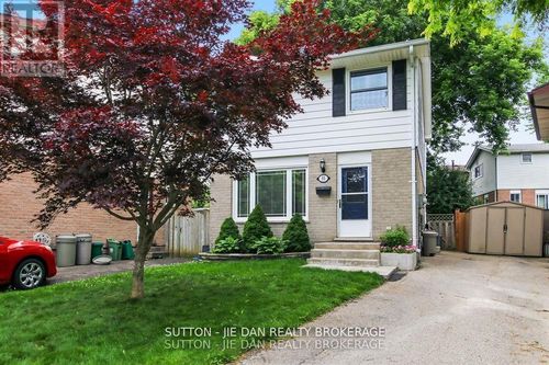 55 Constable Crt, London, ON, N6G3N7 | Card Image