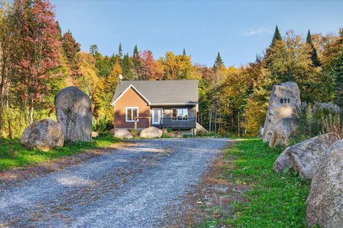 871 Ch De La Sauvagine, Mont-Blanc, QC, J0T2G0 | Card Image