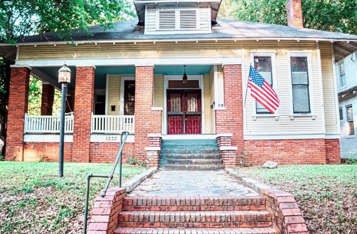 Hull St, Montgomery, AL 36104 #1