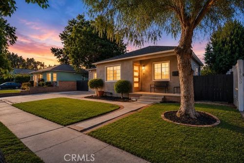 17337 Emelita St, Encino, CA, 91316-1350 | Card Image