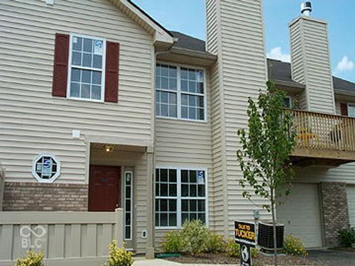 4623 Kimmeridge Ln, Indianapolis, IN, 46254-5453 | Card Image