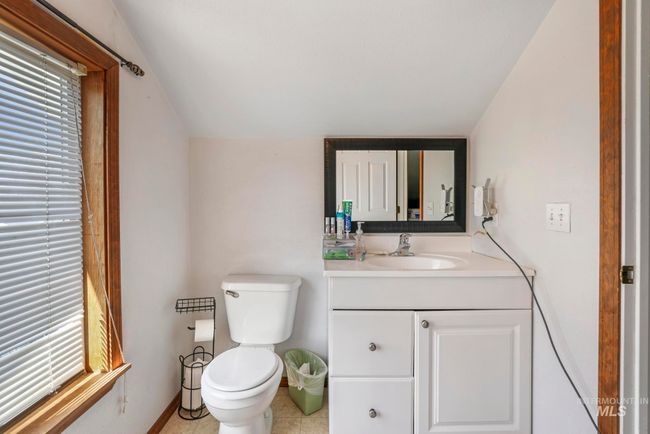 706 Utah St, House other with 3 bedrooms, 3 bathrooms and null parking in Gooding ID | Image 16