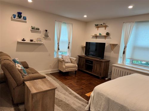 apt-1h-555 Broadway, Hastings On Hudson, NY, 10706-1728 | Card Image