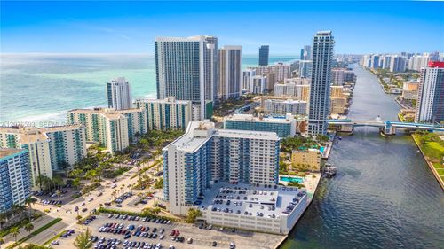 1710-3800 S Ocean Dr, Hollywood, FL, 33019-2927 | Card Image