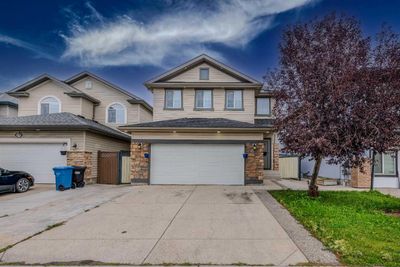 15 Saddleland Dr Ne, House detached with 5 bedrooms, 3 bathrooms and 6 parking in Calgary AB | Image 1