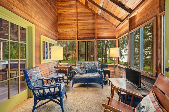 #13 Sunroom on lakeside.jpg | Image 10