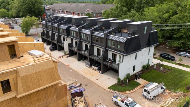 Exterior Elevations | Image 39