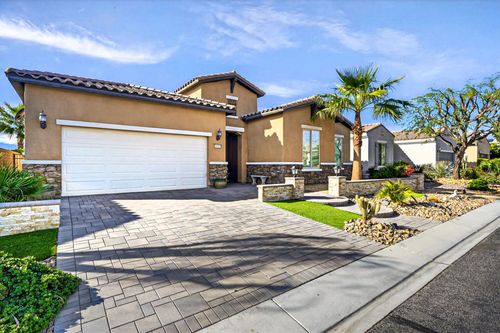 39313 Camino Las Hoyes, Indio, CA, 92203-4304 | Card Image