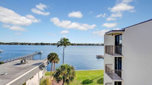 501-1202 S Lake Dr, Lantana, FL, 33462-6501 | Card Image