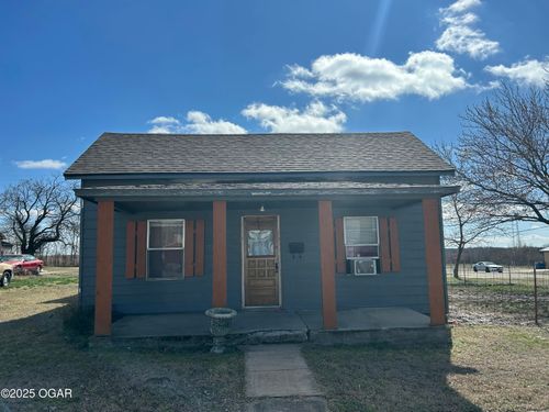 103 E Daugherty St, Carterville, MO, 64835-1555 | Card Image