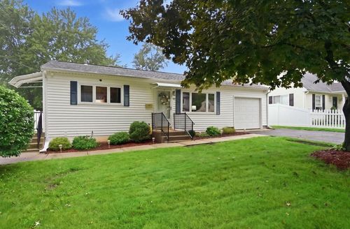161 Wolcott Ave, West Springfield, MA, 01089-1980 | Card Image