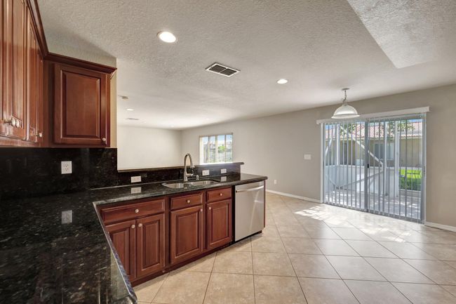2949 Sw Cape Breton Dr, House other with 6 bedrooms, 4 bathrooms and null parking in Port St. Lucie FL | Image 17