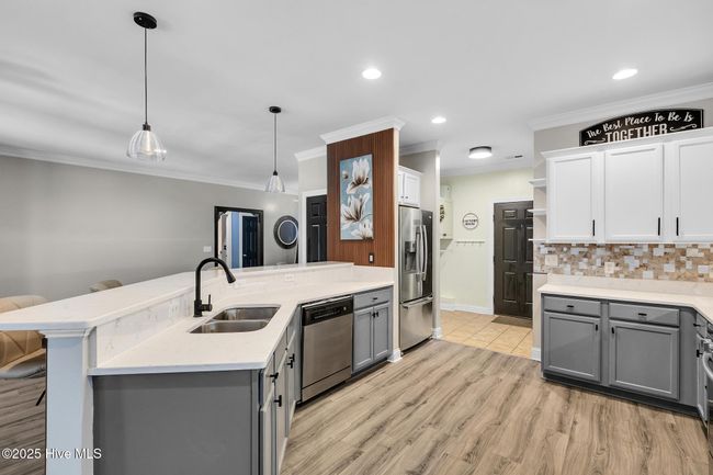 223 Silver Creek Loop, House other with 3 bedrooms, 4 bathrooms and 2 parking in Sneads Ferry NC | Image 9