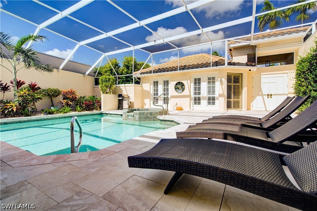 Residential in Naples