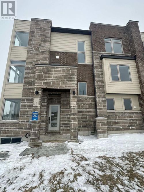 175 Solstice Cir, Newmarket, ON, L3X0L9 | Card Image