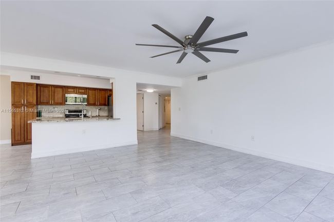 APT-2D - 1460 Sheridan St, Condo with 2 bedrooms, 2 bathrooms and null parking in Hollywood FL | Image 17