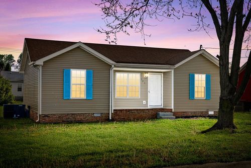 521 Gainey Dr, Oak Grove, KY, 42262-8259 | Card Image