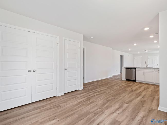 27943 Chalmers Cir, House other with 3 bedrooms, 2 bathrooms and null parking in Harvest AL | Image 14