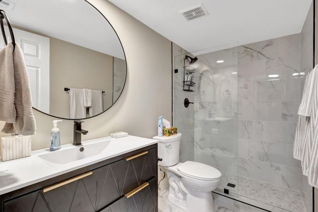 295 Old Meadow Way, Condo with 2 bedrooms, 2 bathrooms and null parking in Palm Beach Gardens FL | Image 23