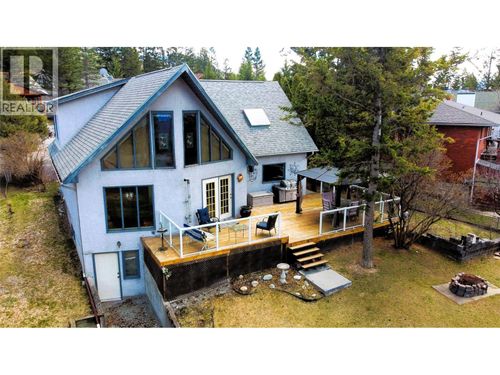 7319 Glacier Dr, Radium Hot Springs, BC, V0A1M0 | Card Image