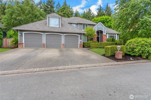 2416 22nd Avenue Ct Nw, Gig Harbor, WA, 98335-7974 | Card Image