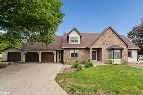 409 4th St Sw, State Center, IA, 50247-2001 | Card Image