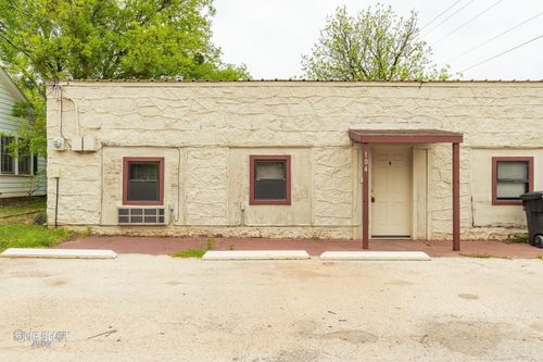 b-104 College Dr, Abilene, TX, 79601-3146 | Card Image