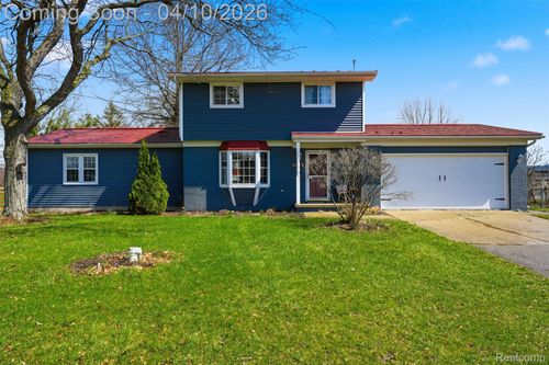 8287 Seymour Rd, Gaines, MI, 48436-9799 | Card Image