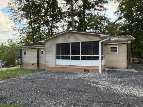 1219 Fishermans Way, Sevierville, TN, 37876-5812 | Card Image