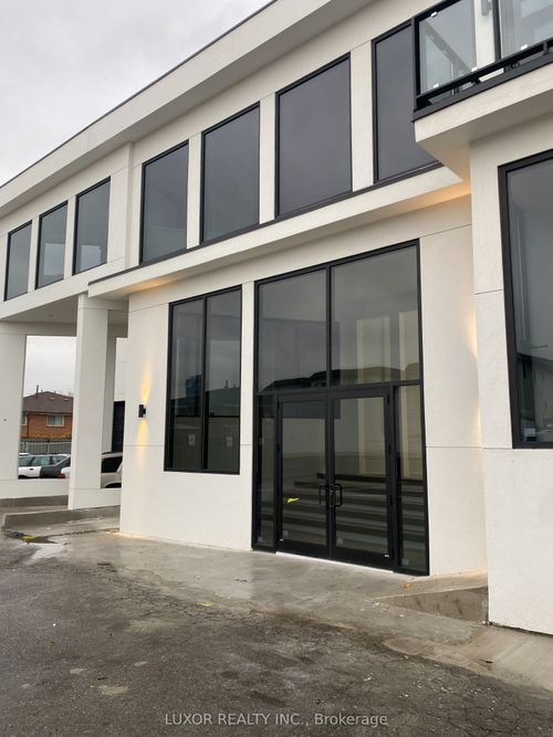 5b-126 Millwick Dr, North York, ON, M9L1Y6 | Card Image