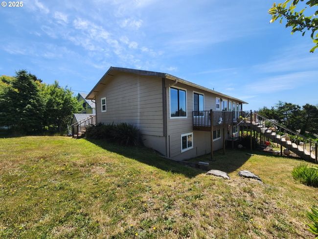 Exterior-NW Facing | Image 38