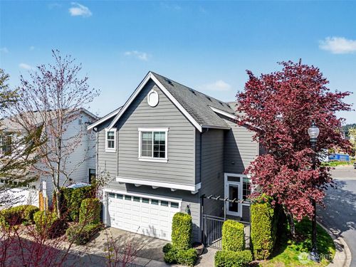 315 4th Ave S, Kirkland, WA, 98033-6612 | Card Image