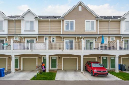 628 Copperstone Manor Se, Calgary, AB, T2Z5G4 | Card Image