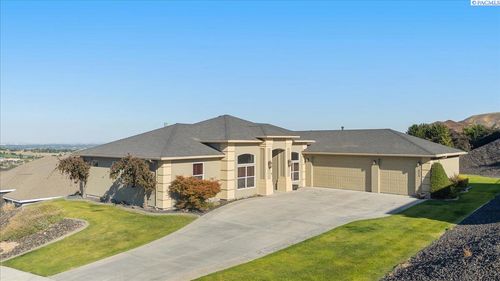 623 Big Sky Dr, Richland, WA, 99352 | Card Image