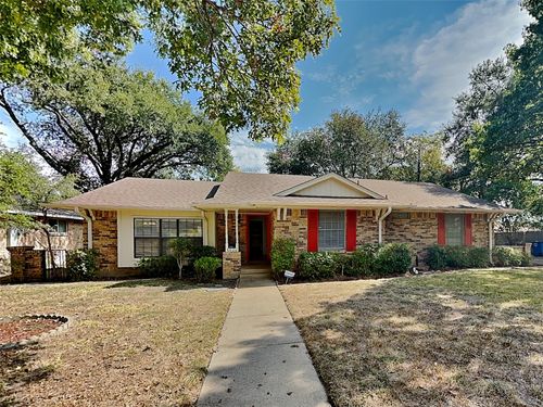 5928 Fox Hill Ln, Dallas, TX, 75232-2520 | Card Image