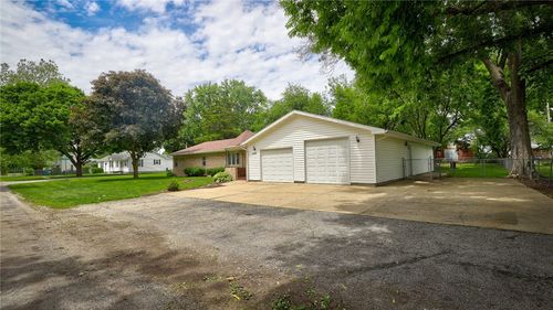 7990 W Third Street, Harristown, IL, 62537 | Card Image