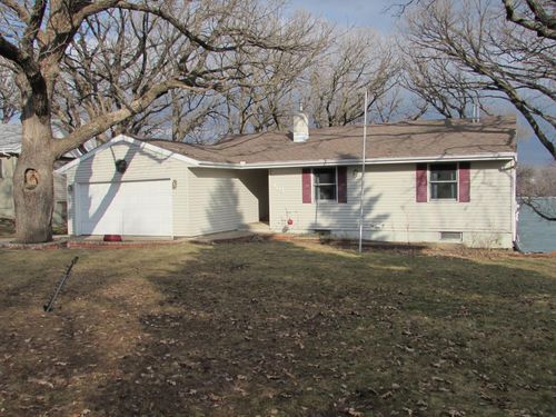 403 W Amber Lake Dr, Fairmont, MN, 56031-2404 | Card Image