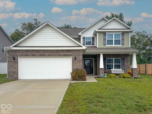 1894 Glenmoor Ct, Columbus, IN, 47201-8017 | Card Image