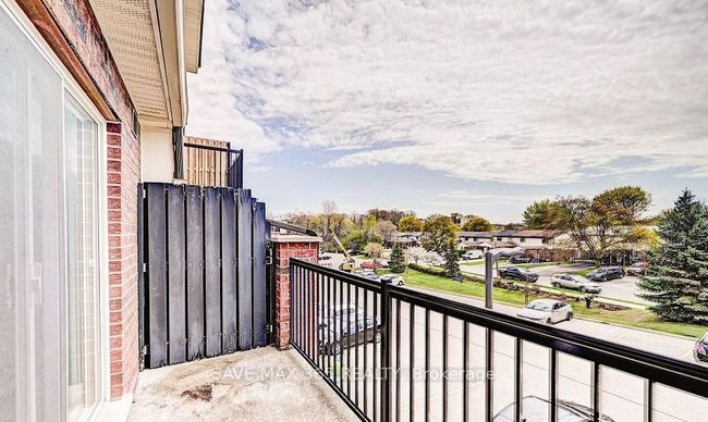 4D - 45 Cedarhill Cres, Condo with 3 bedrooms, 2 bathrooms and 1 parking in Kitchener ON | Image 11