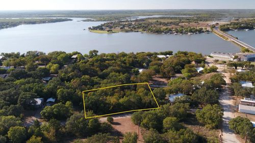 6908 Clover Leaf Dr, Brownwood, TX, 76801-0640 | Card Image