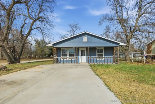 118 W 4th St, Oilton, OK, 74052-6631 | Card Image