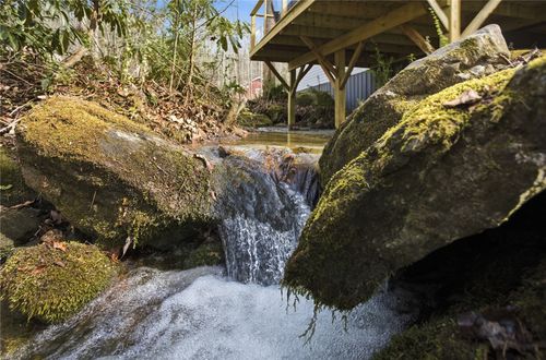 401 Rocky Bottom Rd, Sunset, SC, 29685-2922 | Card Image