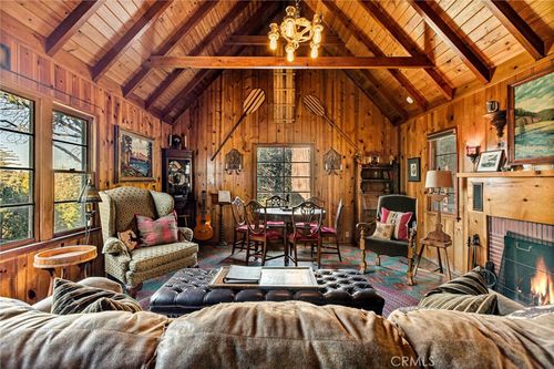 363 Mittry Ln, Lake Arrowhead, CA, 92352 | Card Image