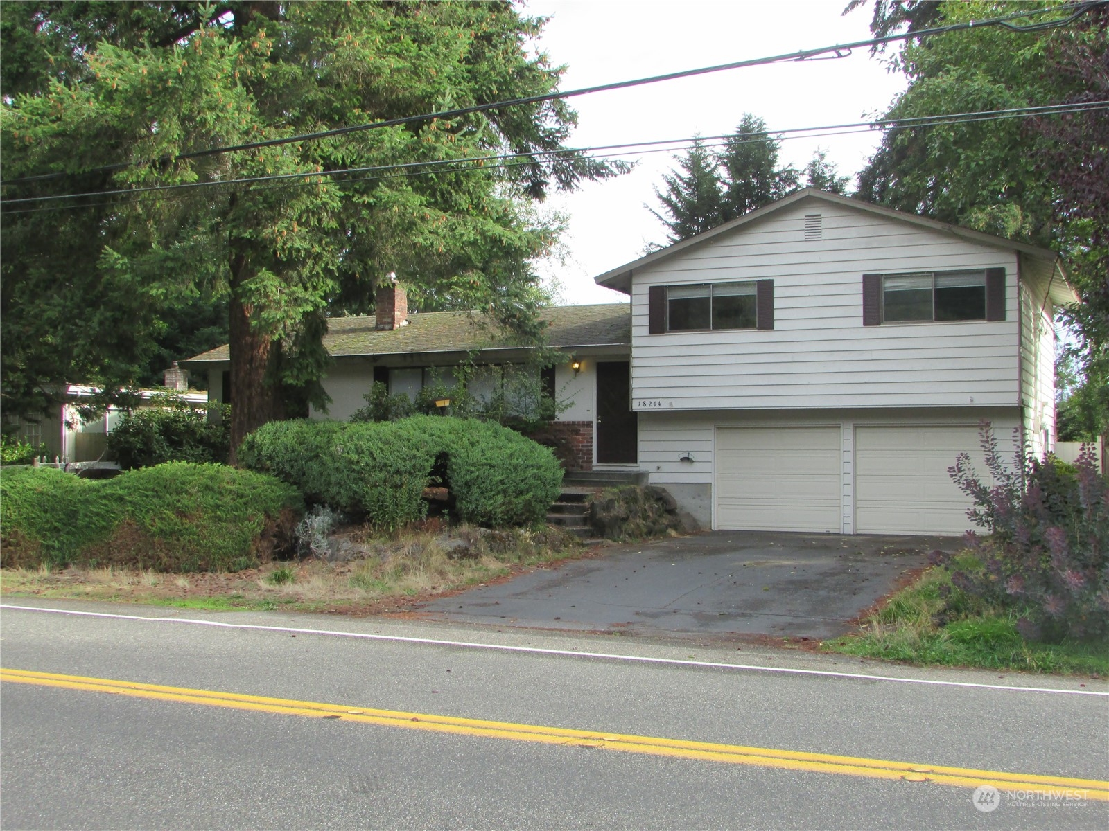 25th Ave, Lake Forest Park, WA 98155