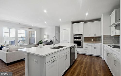 4-5800 Moonstone Way, Haymarket, VA, 20169 | Card Image