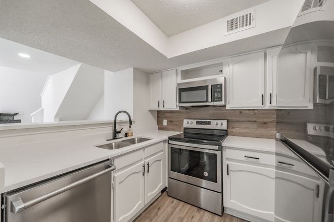 APT-201 - 3101 Sondra Dr, Condo with 1 bedrooms, 1 bathrooms and null parking in Fort Worth TX | Image 6