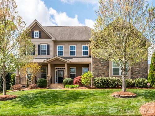 8460 Penton Pl, Harrisburg, NC, 28075-3601 | Card Image